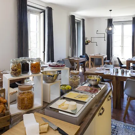 Hotel Contact Le Savigny&spa Blacé