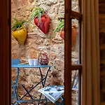 Contact Le Savigny & Hotel