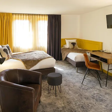 Hotel Contact Le Savigny & 3*