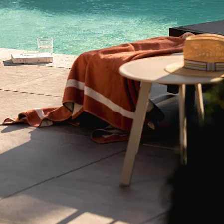 Hotel Contact Le Savigny & 3*