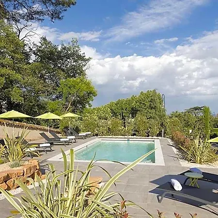 Contact Le Savigny & Hotel