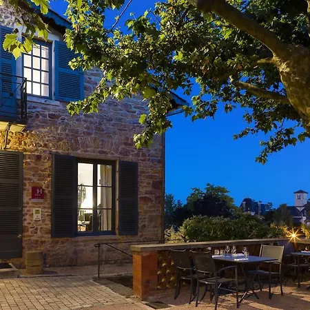 Hotel Contact Le Savigny & Blace